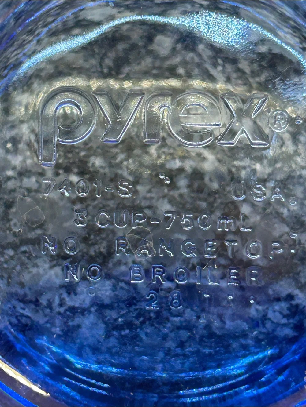 Pyrex Sculptured Cobalt Blue Nesting Bowl Set With Striking Ribbed Glass W/ Lids